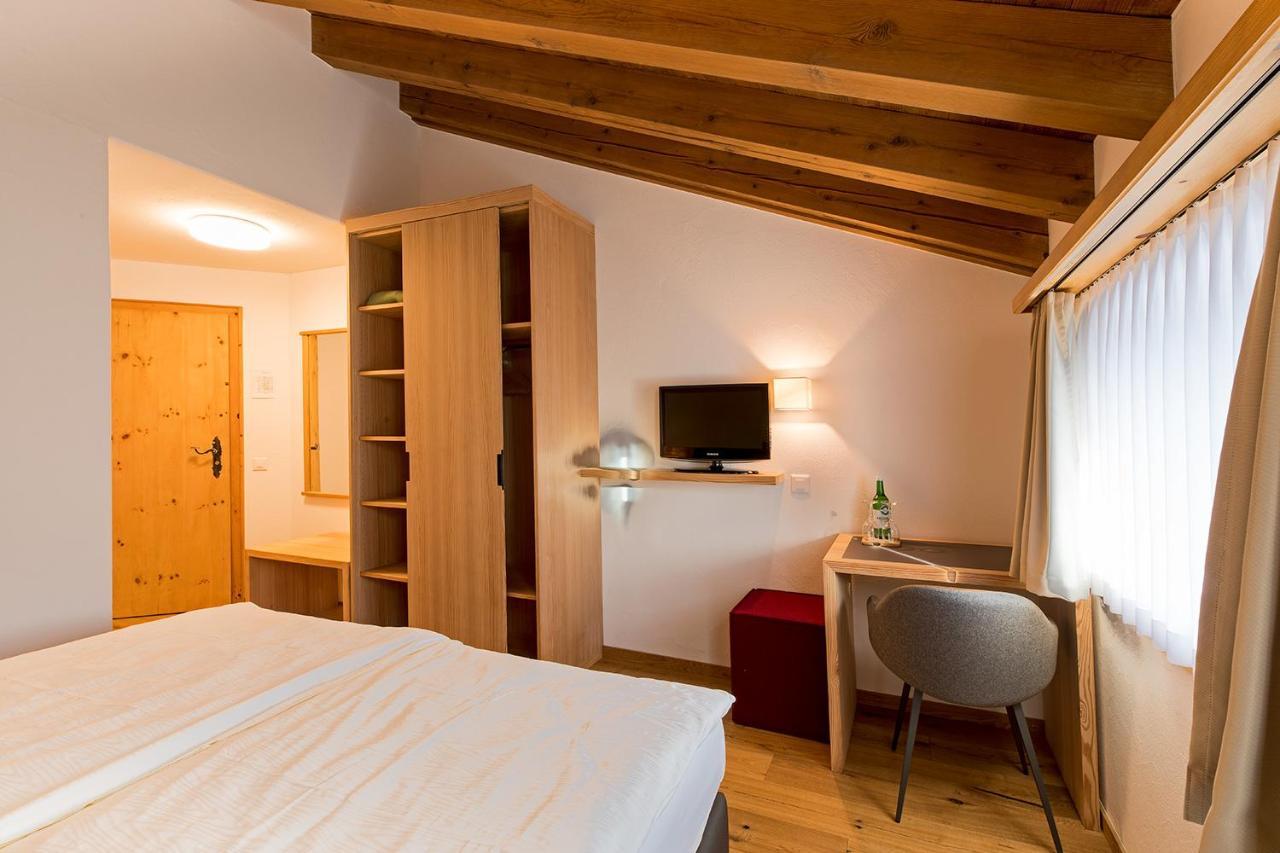 Hotel Saluver Σελερίνα Εξωτερικό φωτογραφία