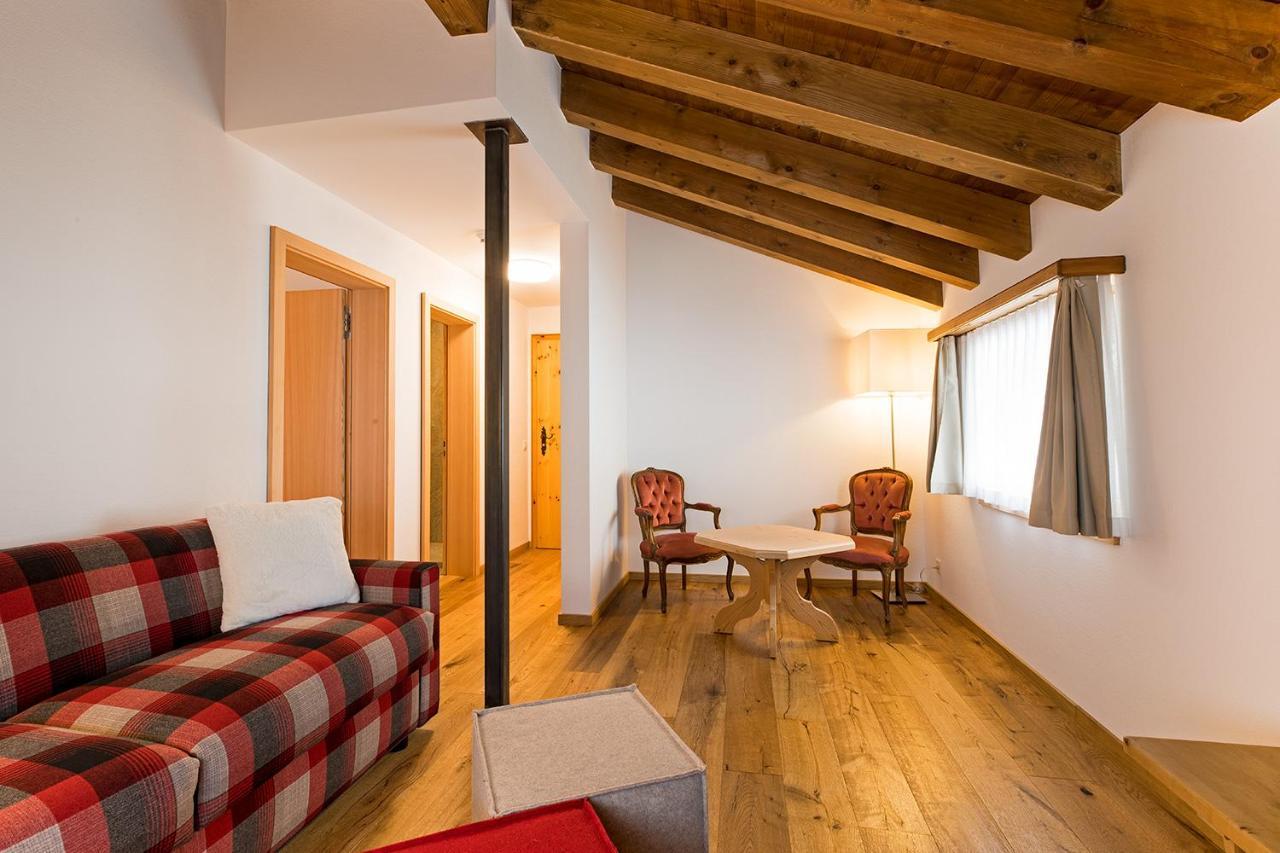 Hotel Saluver Σελερίνα Εξωτερικό φωτογραφία